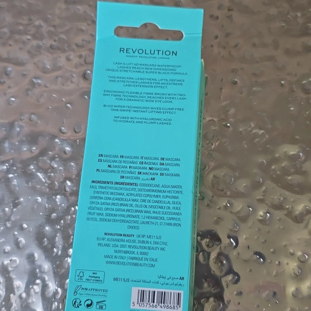 Revolution Lift & Define 5D Lash Waterproof Mascara - Super Black, NEW